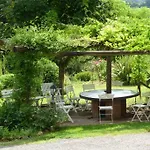 Le Marques Bed and breakfast Saint-Frajou